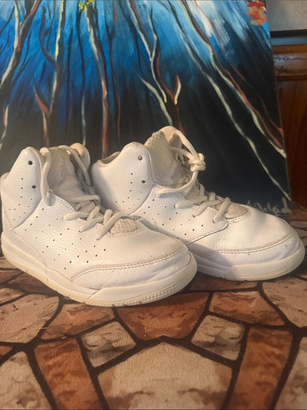 💚💚Vintage,Jordan Kids White High-Top Sneakers